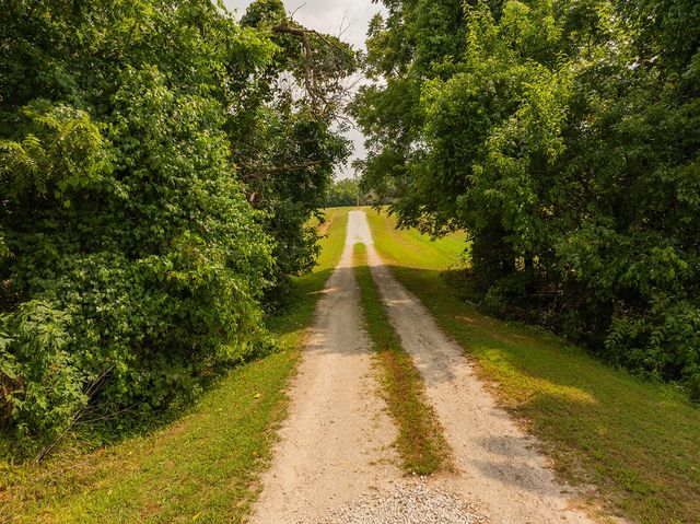 507 Oak Street, Urbana, MO 65767