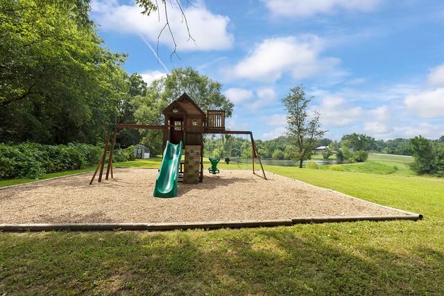 507 Oak Street, Urbana, MO 65767