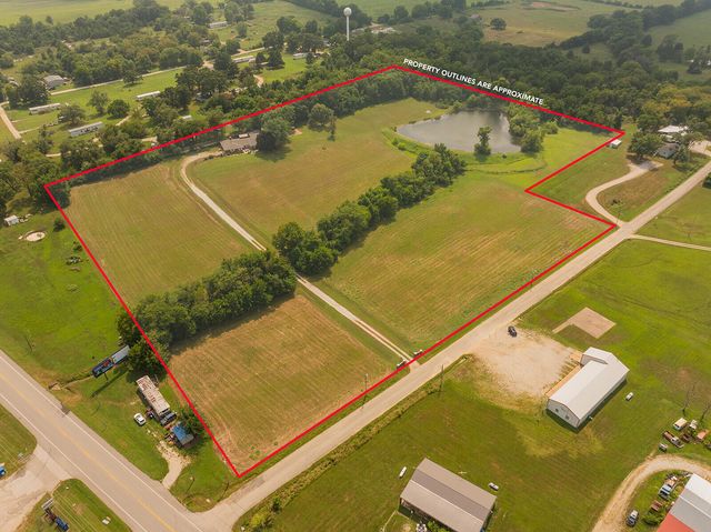 507 Oak Street, Urbana, MO 65767