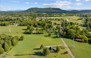 8012 Corryton Rd, Corryton, TN 37721