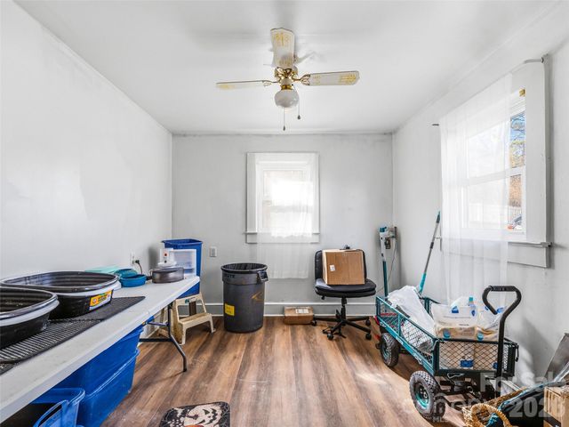 800 Murray Road, Canton, NC 28716