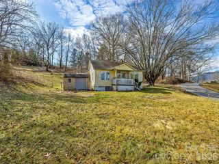 800 Murray Road, Canton, NC 28716