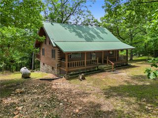 99 Beaverview Drive, Eureka Springs, AR 72631