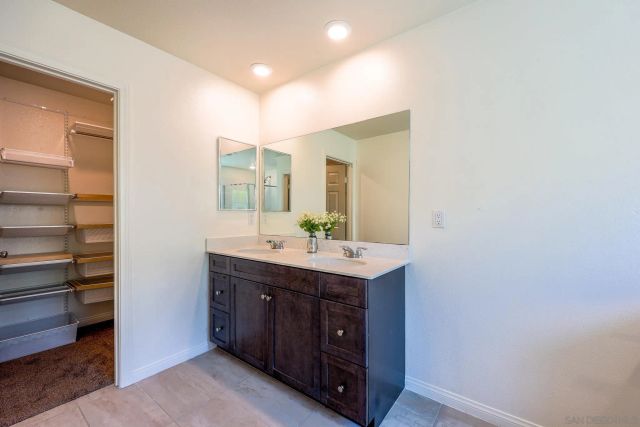 1357 Palo Verde Way, Vista, CA 92083