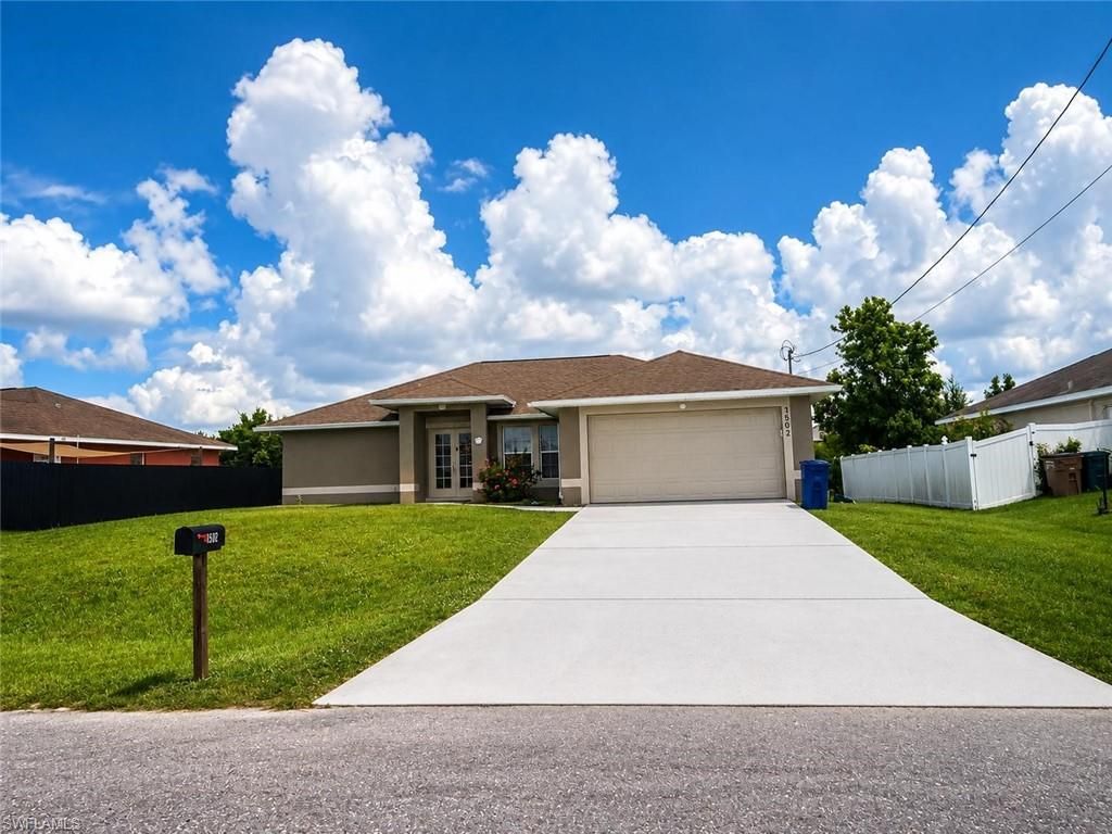 3002 28th ST SW, LEHIGH ACRES, FL 33976 — exterior