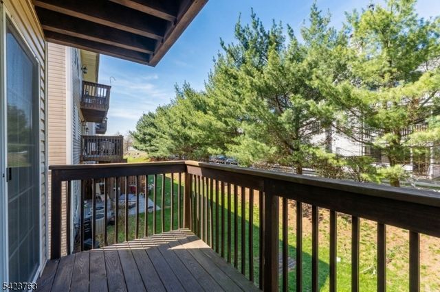 30 Mountain Ave 11, Paterson City, NJ 07501