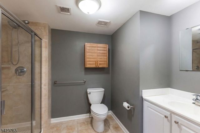 30 Mountain Ave 11, Paterson City, NJ 07501