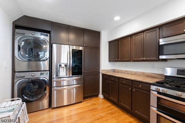 30 Mountain Ave 11, Paterson City, NJ 07501