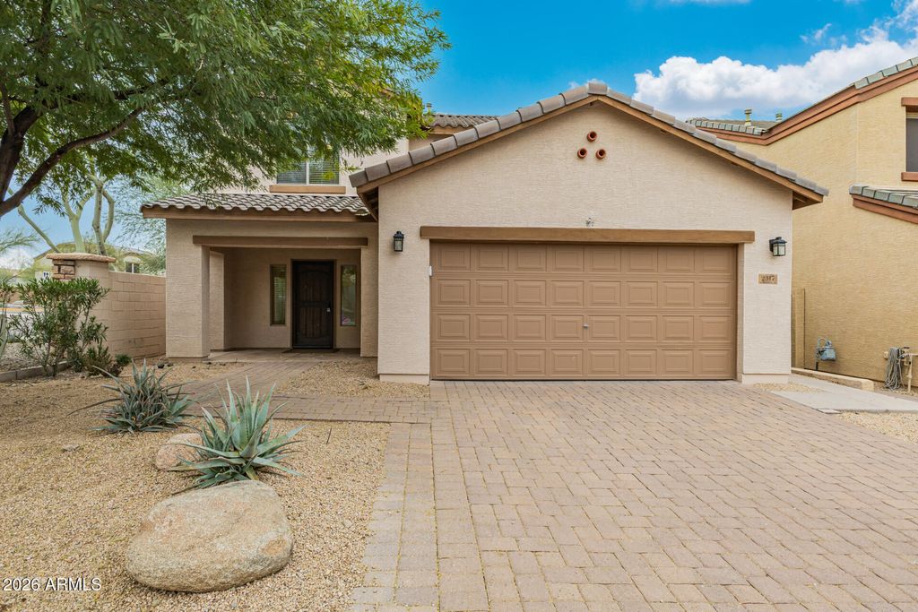 Image 1 of property listing at 2317 W BARWICK Drive, Phoenix, AZ 85085