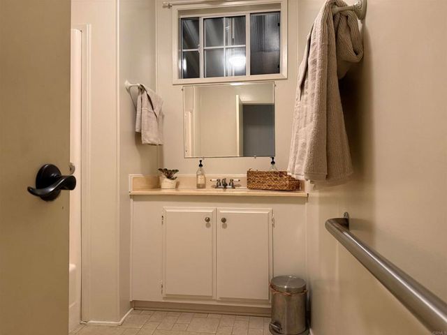200 N El Camino Real 78, Oceanside, CA 92058