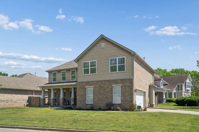 7476 Riverland Dr, Nashville, TN 37221