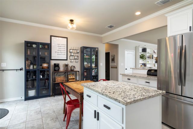 1831 Fairway Drive, Sherman, TX 75090