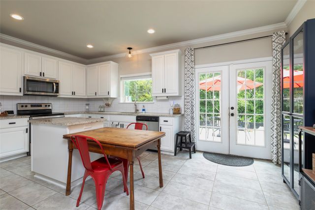 1831 Fairway Drive, Sherman, TX 75090