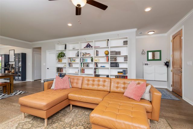 1831 Fairway Drive, Sherman, TX 75090
