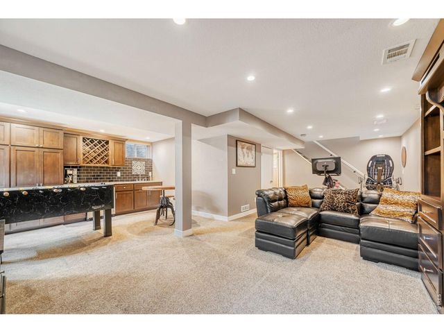 1617 Ithaca Ct, Longmont, CO 80503