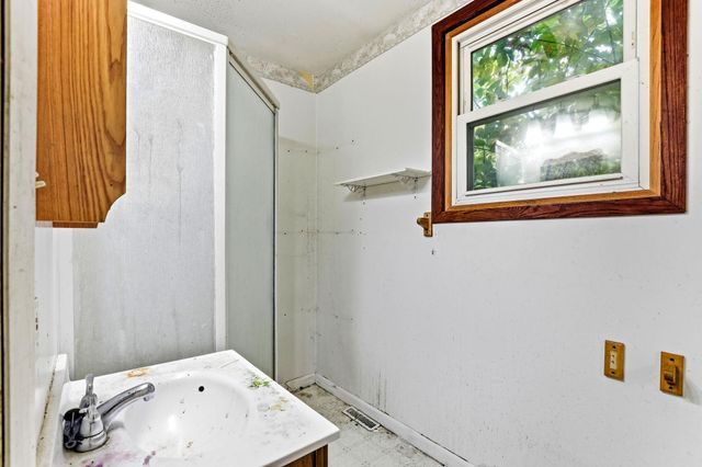 2526 2nd Street N, North Saint Paul, MN 55109