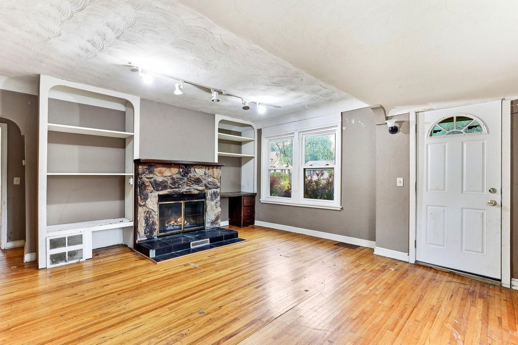 2526 2nd Street N, North Saint Paul, MN 55109 — photo 4