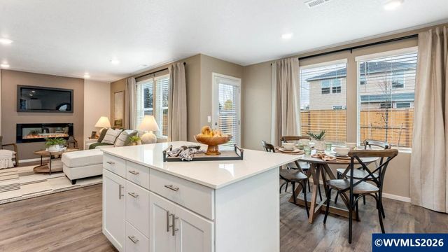 427 Pietro St NE, Salem, OR 97301