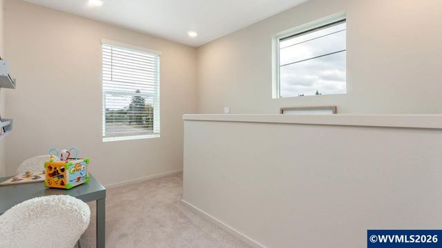 427 Pietro St NE, Salem, OR 97301