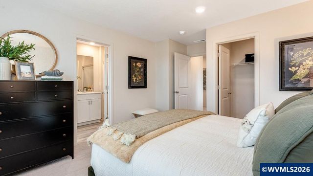 427 Pietro St NE, Salem, OR 97301