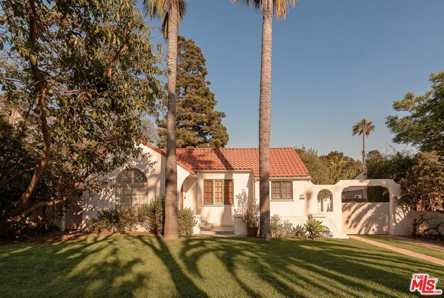 439 23rd Street, Santa Monica, CA 90402