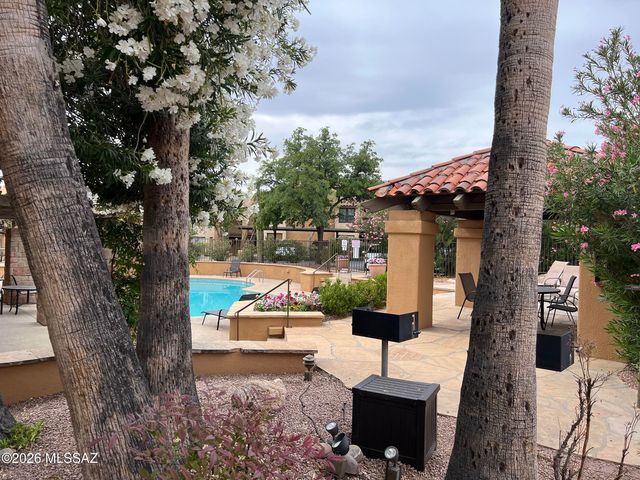 6651 N Campbell Ave Apt 217, Tucson, AZ 85718