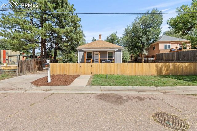 1904 Sheldon Avenue, Colorado Springs, CO 80904