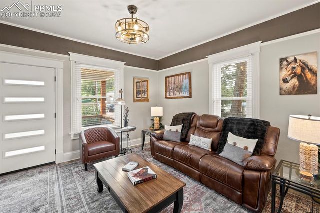 1904 Sheldon Avenue, Colorado Springs, CO 80904