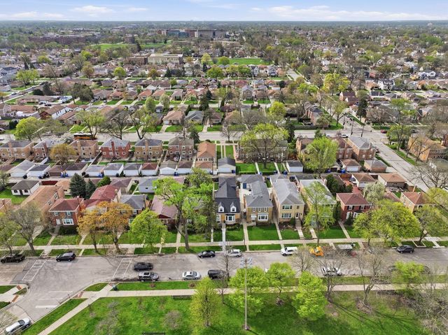 7555 W Isham Avenue, Chicago, IL 60631