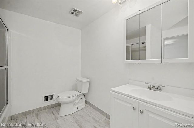 7440 Azalea Court, West Bloomfield, MI 48322