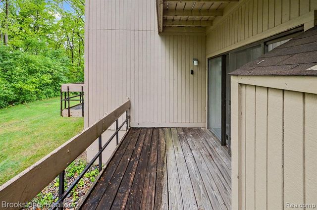 7440 Azalea Court, West Bloomfield, MI 48322