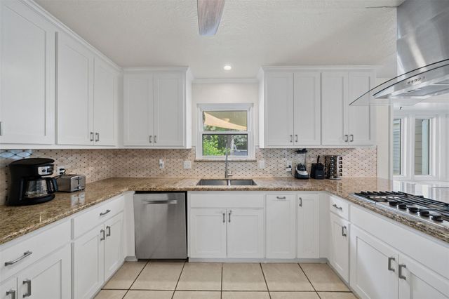 607 Twain Street, Spring, TX 77373