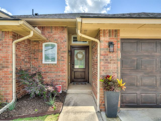 305 Spring Creek Road, Oklahoma City, OK 73117