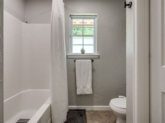 305 Spring Creek Road, Oklahoma City, OK 73117