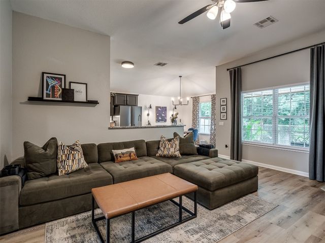 305 Spring Creek Road, Oklahoma City, OK 73117