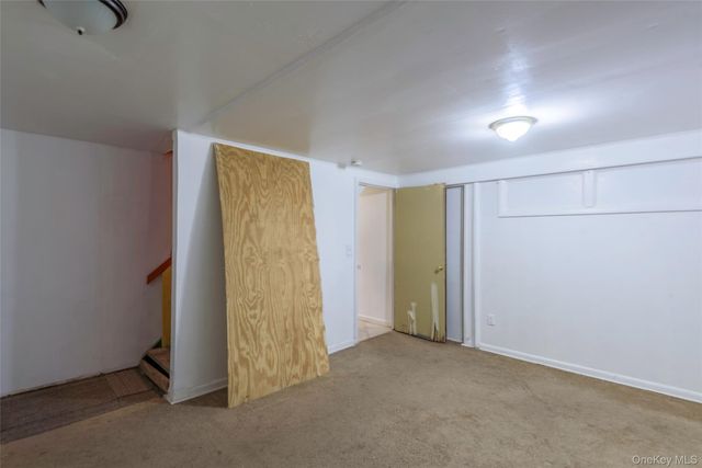 24 Jackson Street, Glen Cove, NY 11542