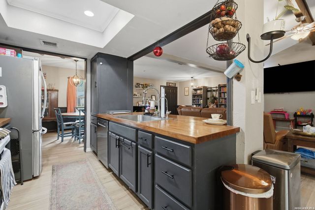 6806 Castlerae, San Antonio, TX 78239