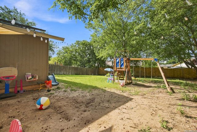 6806 Castlerae, San Antonio, TX 78239