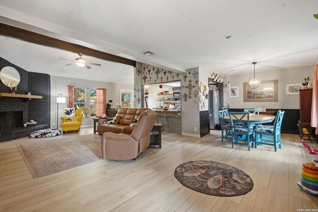 6806 Castlerae, San Antonio, TX 78239