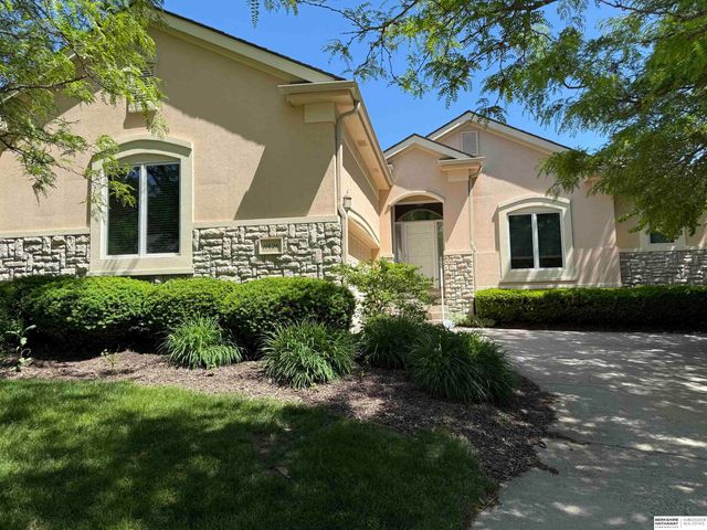 11426 Iowa Circle, Omaha, NE 68142