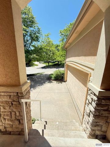 11426 Iowa Circle, Omaha, NE 68142