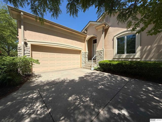 11426 Iowa Circle, Omaha, NE 68142