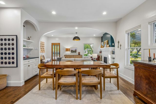 310 N Montclair Avenue, Dallas, TX 75208