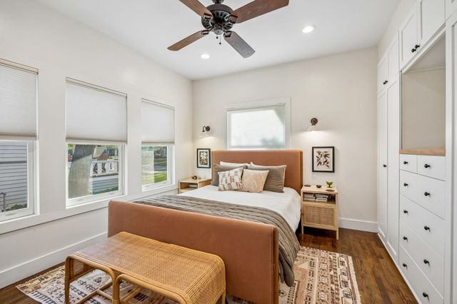 310 N Montclair Avenue, Dallas, TX 75208