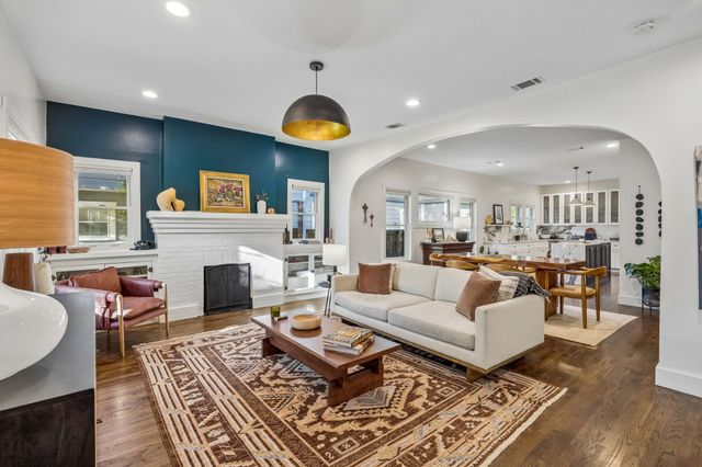 310 N Montclair Avenue, Dallas, TX 75208