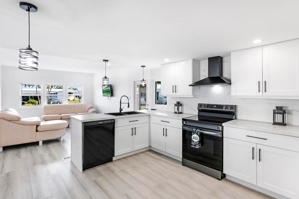 3003 Bimini Bay, Boynton Beach, FL 33436