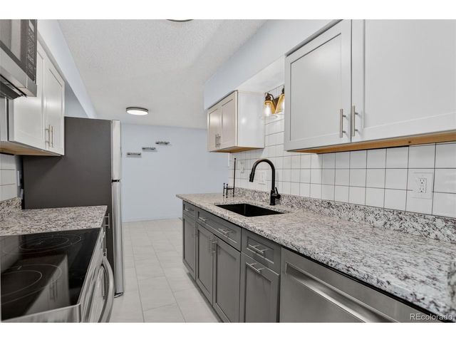 7335 E Quincy Ave 104, Denver, CO 80237