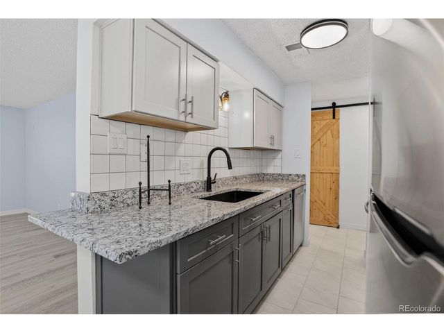 7335 E Quincy Ave 104, Denver, CO 80237