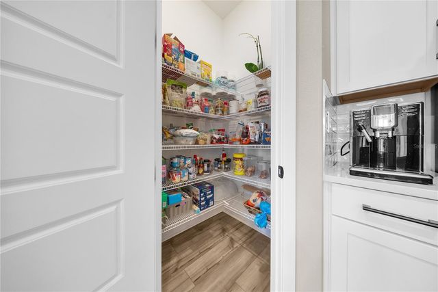 16055 SILVER BROOK WAY, Winter Garden, FL 34787