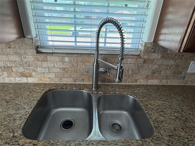 1427 Kappa Street, Pasadena, TX 77504